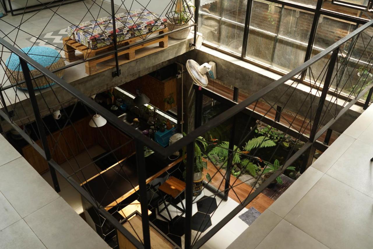 Happy House Bnb Bromo Backpacker Probolinggo Exterior foto