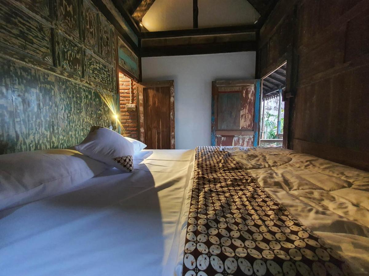 Happy House Bnb Bromo Backpacker Probolinggo Exterior foto