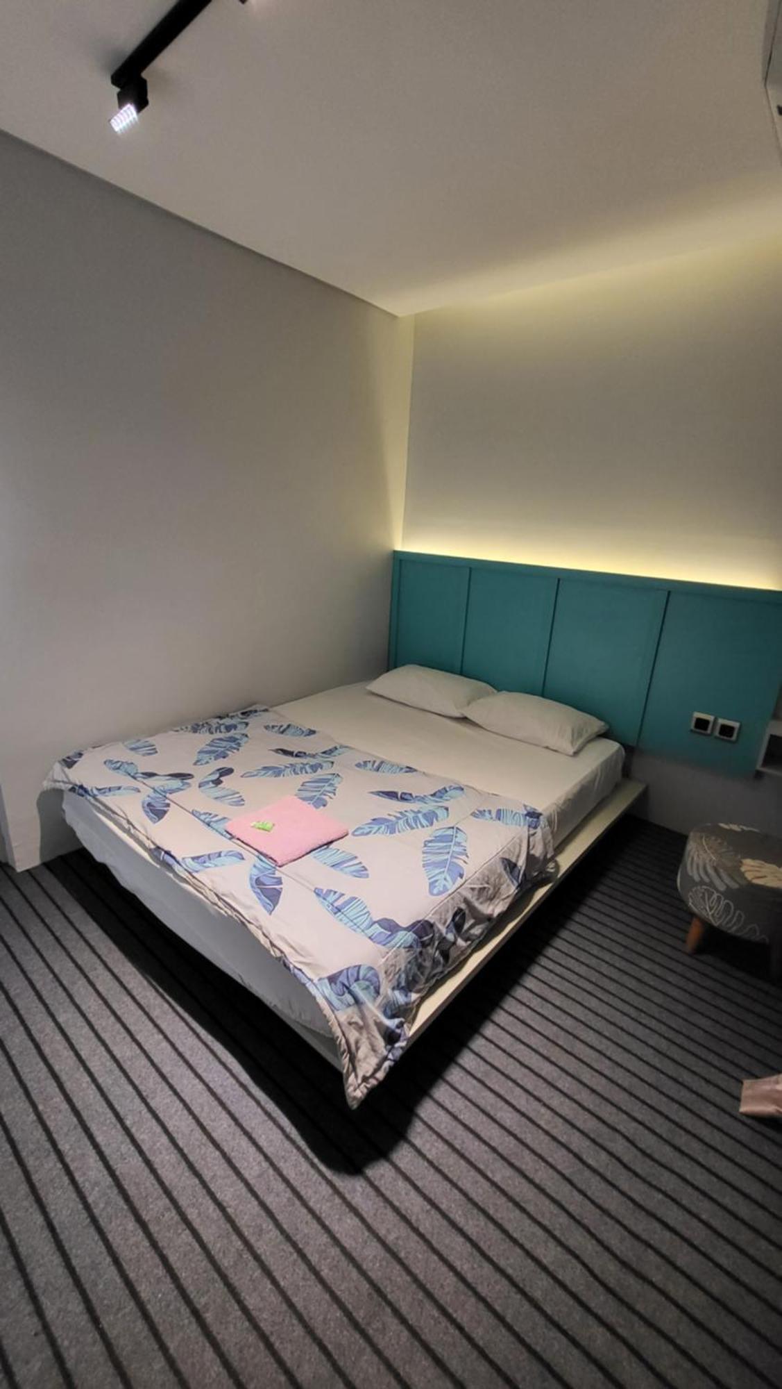 Happy House Bnb Bromo Backpacker Probolinggo Exterior foto